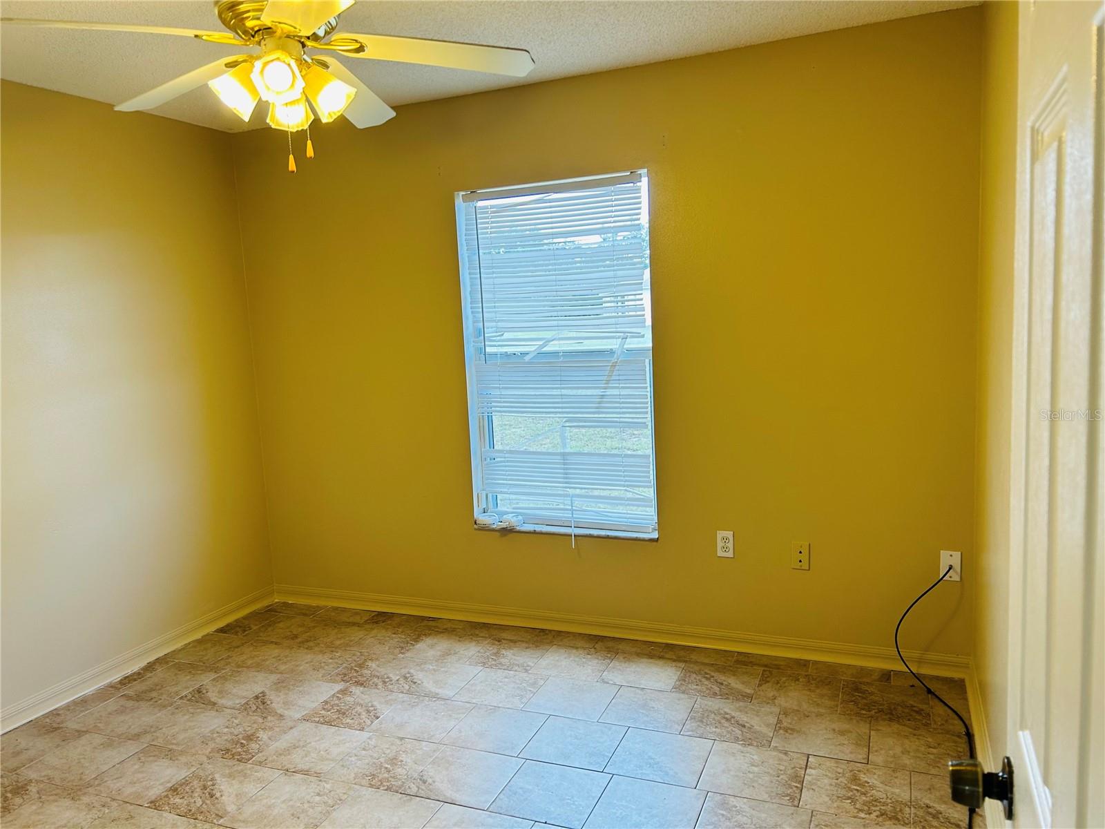 Image 7 of 12 For 1731 Minnow Court