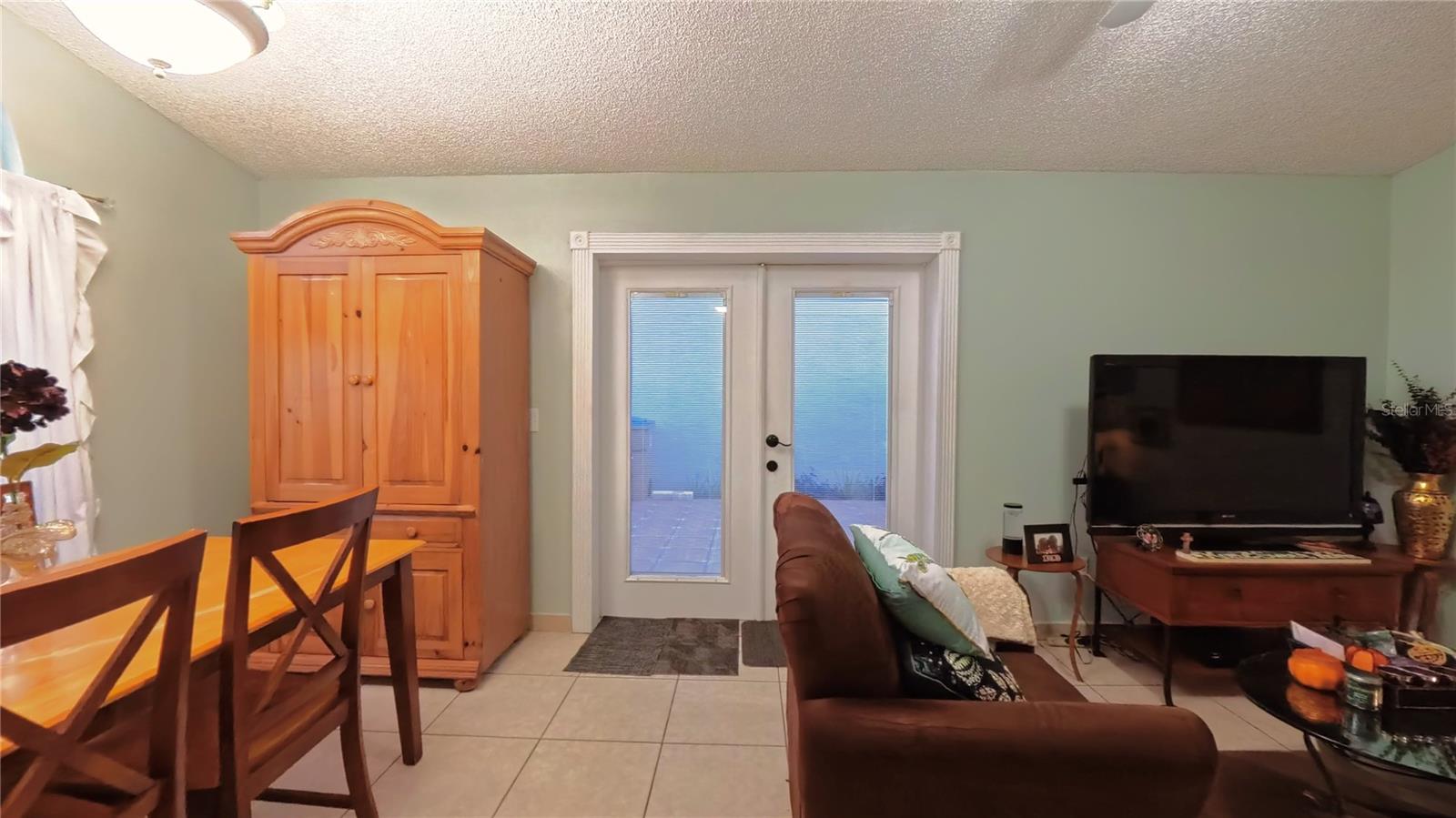 Image 15 of 39 For 2340 Harbor Town Drive