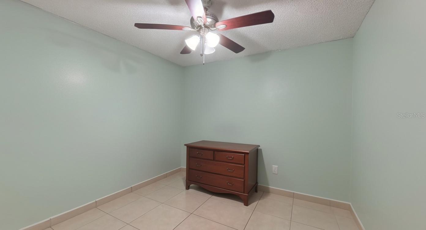 Image 19 of 39 For 2340 Harbor Town Drive