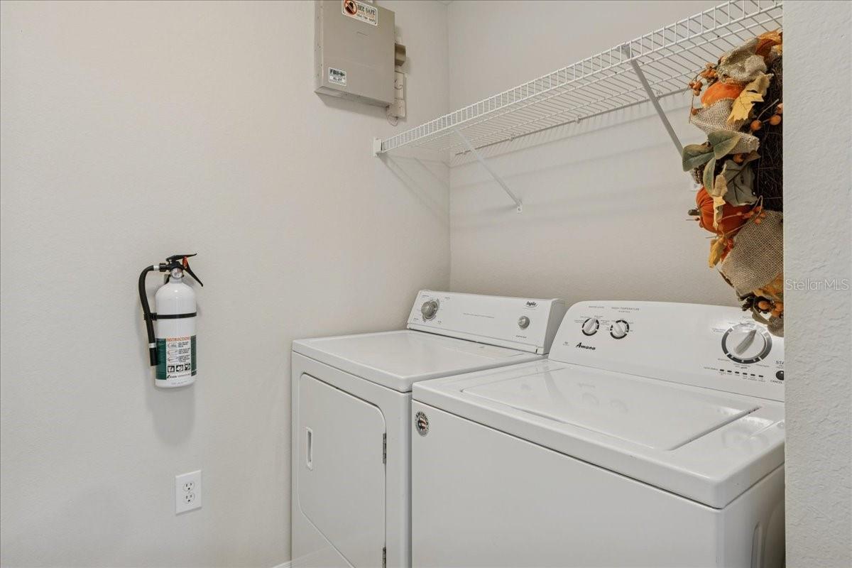 Image 29 of 44 For 5451 Vineland Road 2305