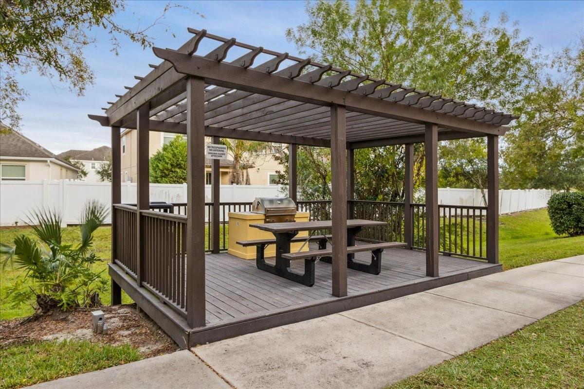 Image 41 of 44 For 5451 Vineland Road 2305