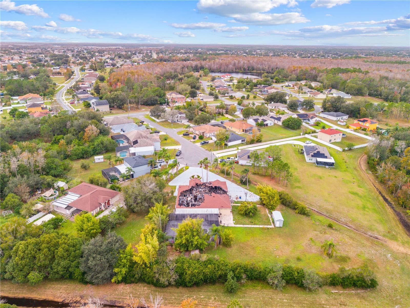 Image 16 of 16 For 214 Taranto Way