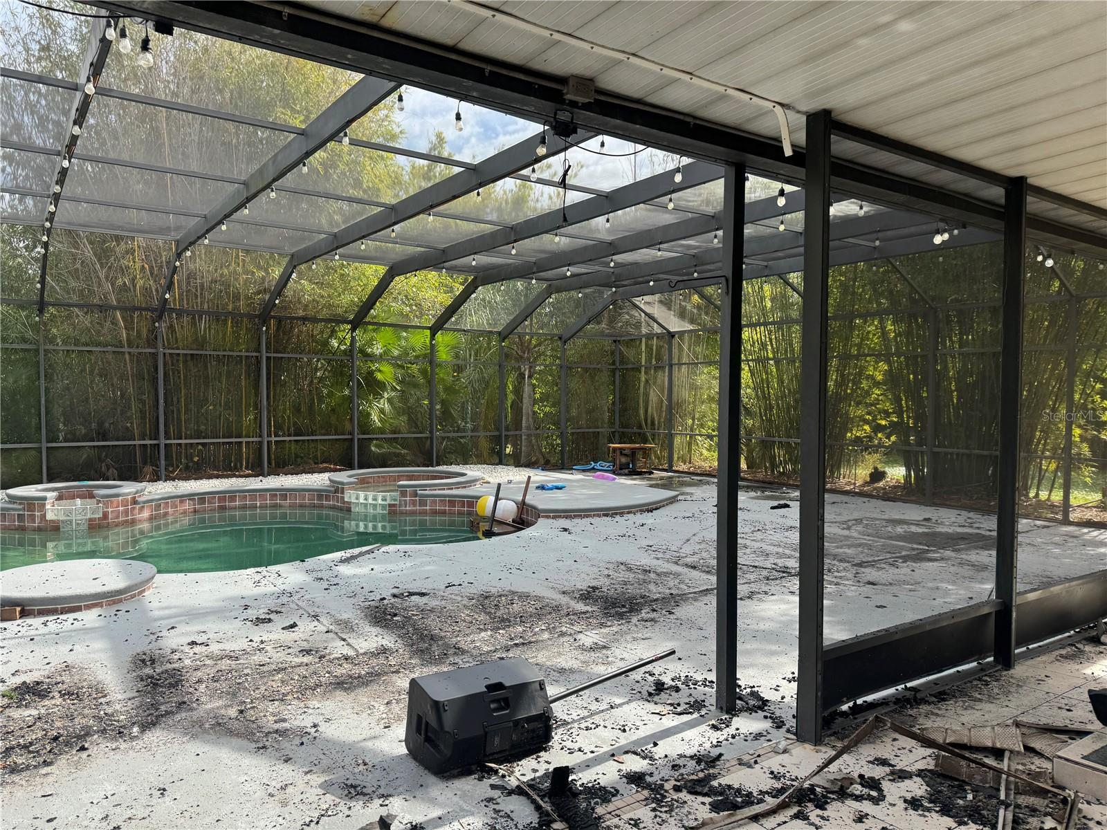 Image 5 of 16 For 214 Taranto Way