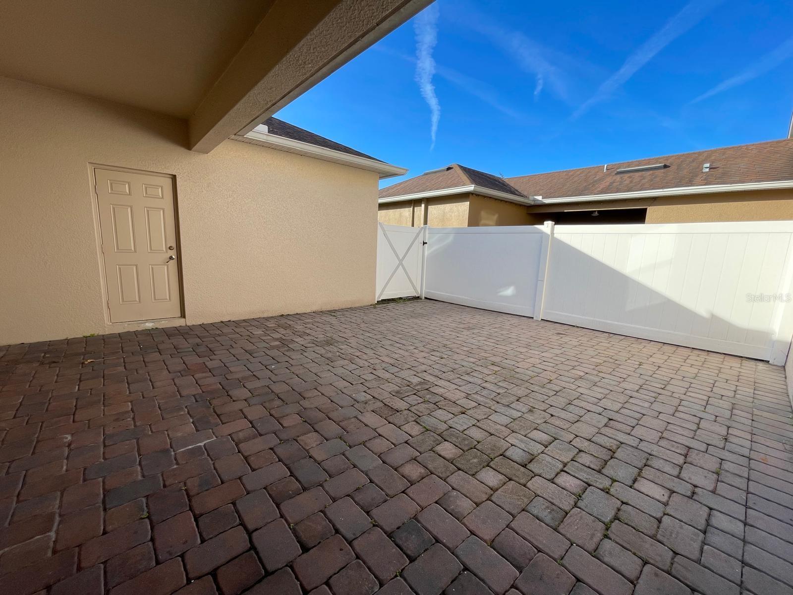 Image 18 of 24 For 9008 Savannah Magnolia Lane