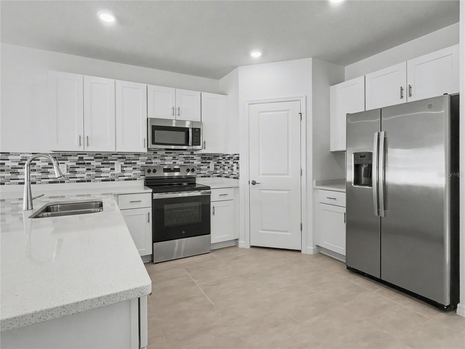 Image 11 of 29 For 1931 Rosewood Circle