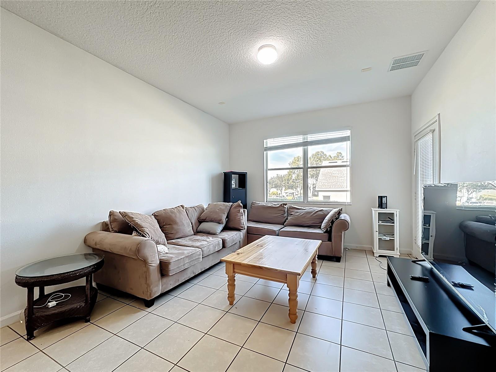 Image 12 of 45 For 1991 Switch Grass Circle