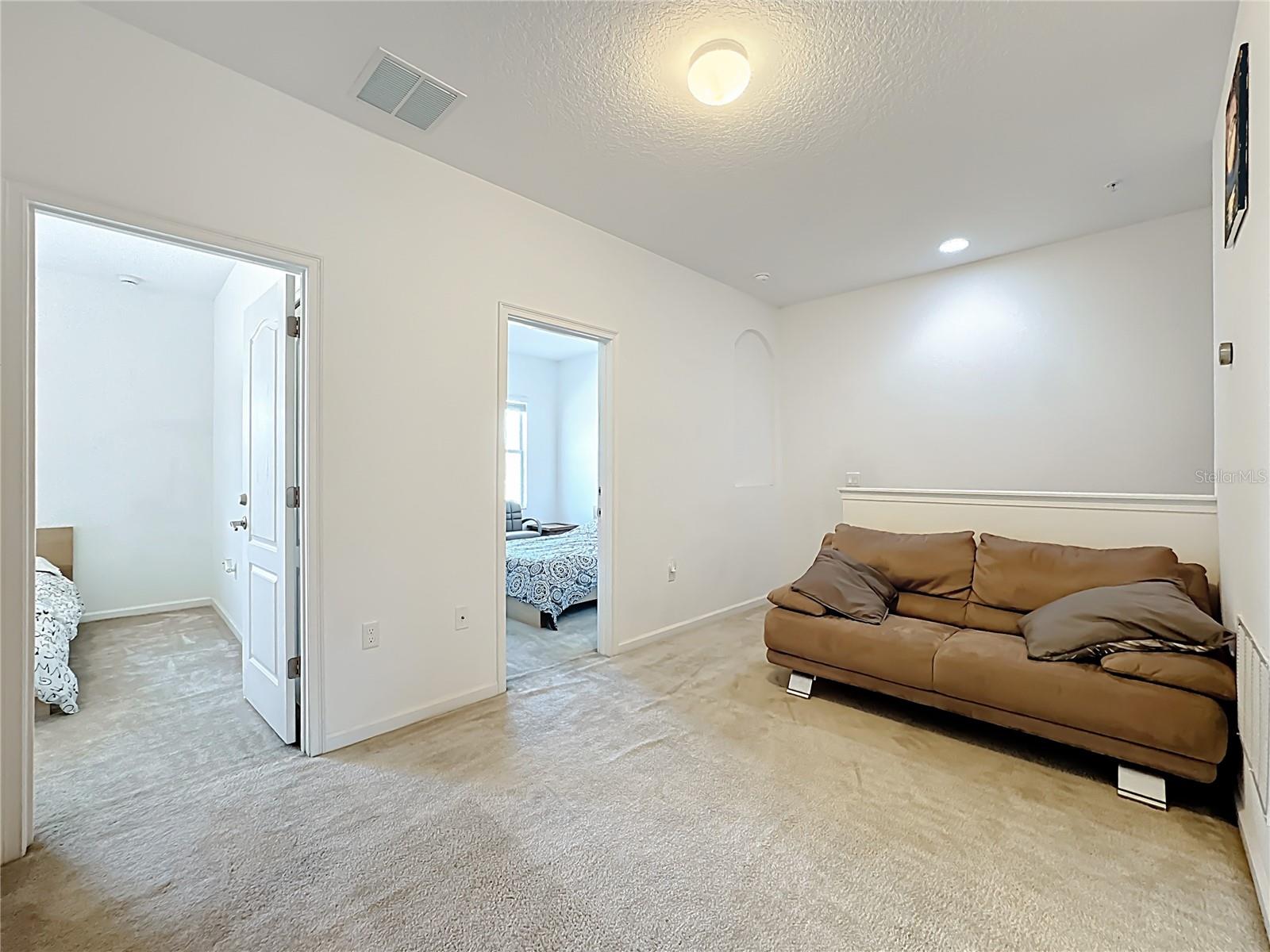 Image 20 of 45 For 1991 Switch Grass Circle