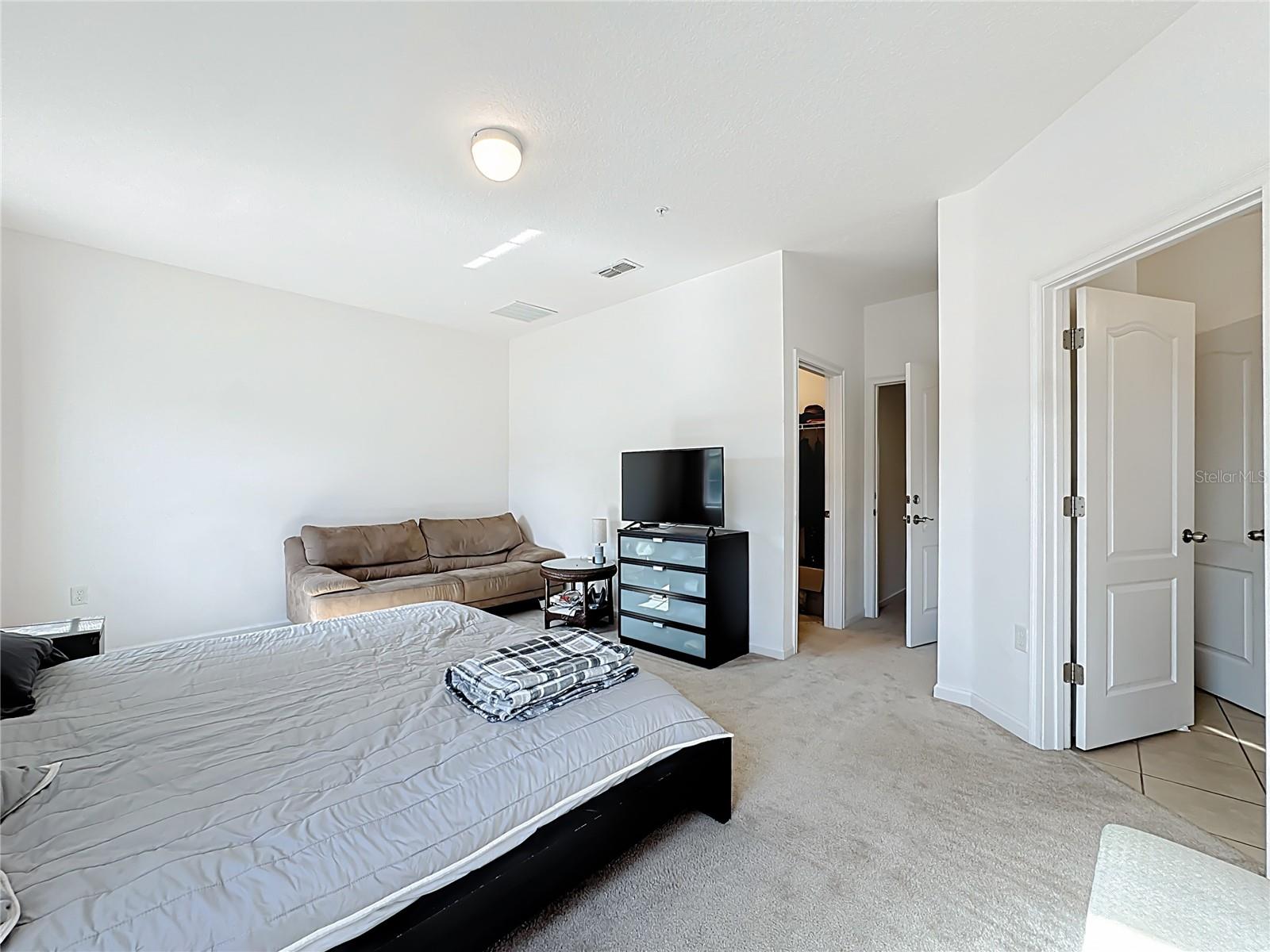 Image 31 of 45 For 1991 Switch Grass Circle