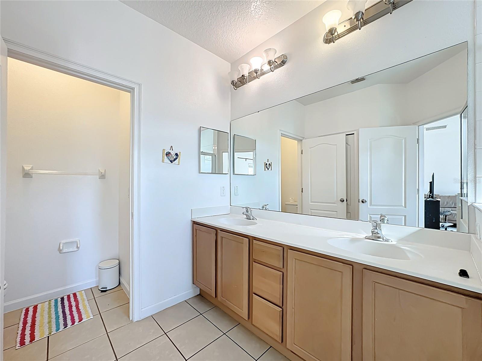 Image 32 of 45 For 1991 Switch Grass Circle