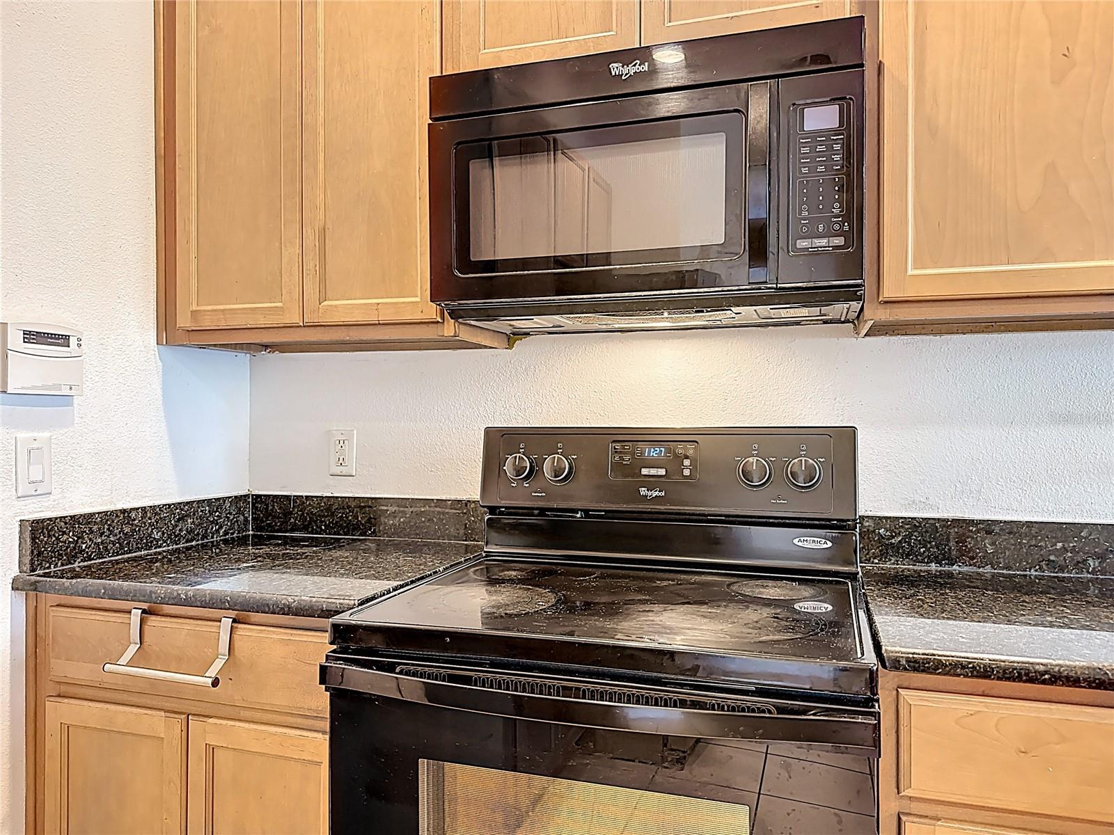 Image 5 of 45 For 1991 Switch Grass Circle