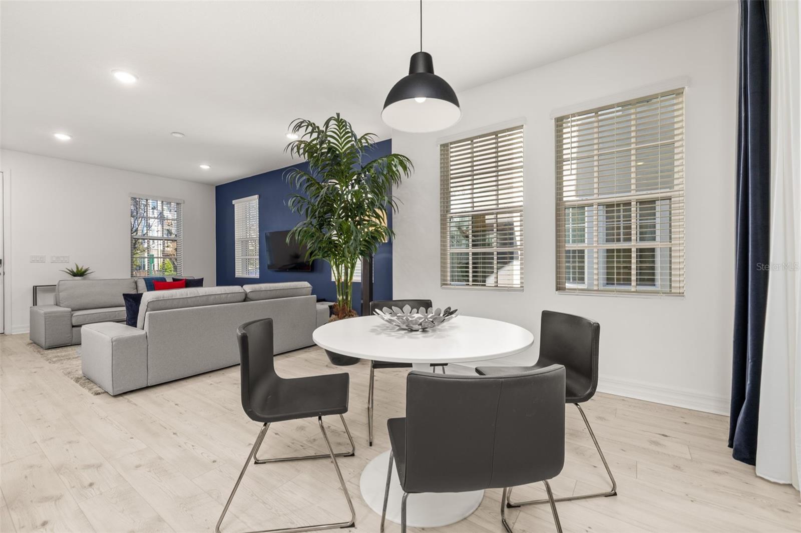 Image 11 of 51 For 1849 Island Village Way