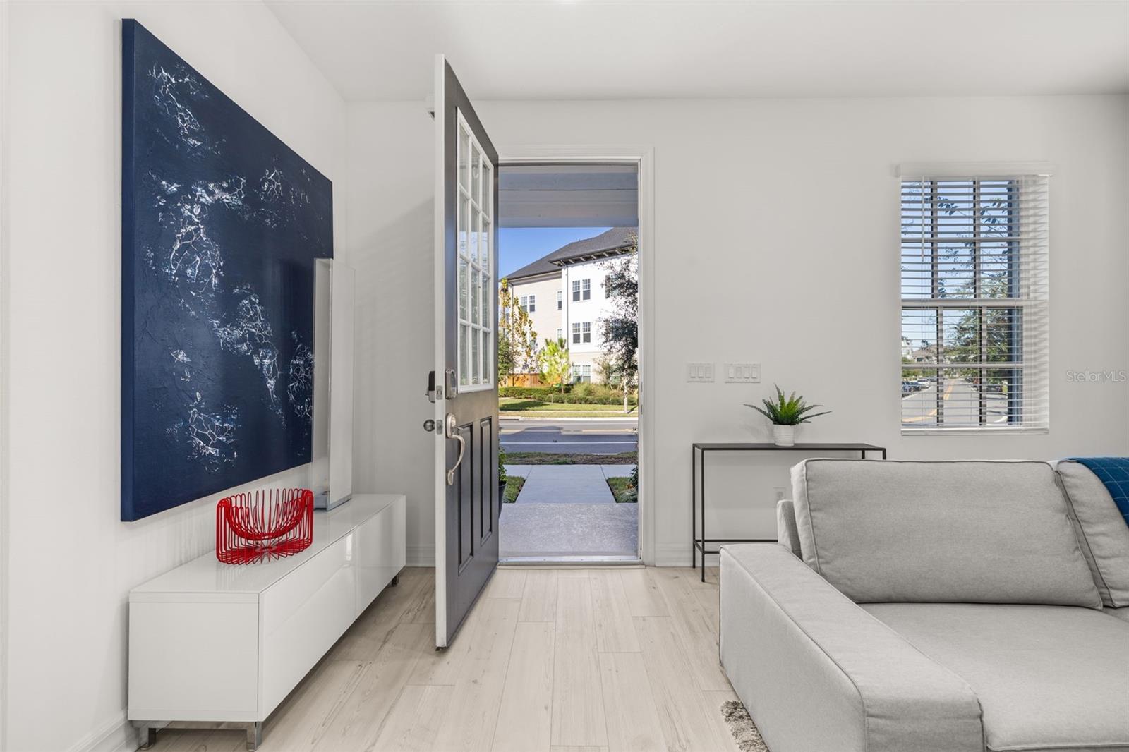 Image 5 of 51 For 1849 Island Village Way