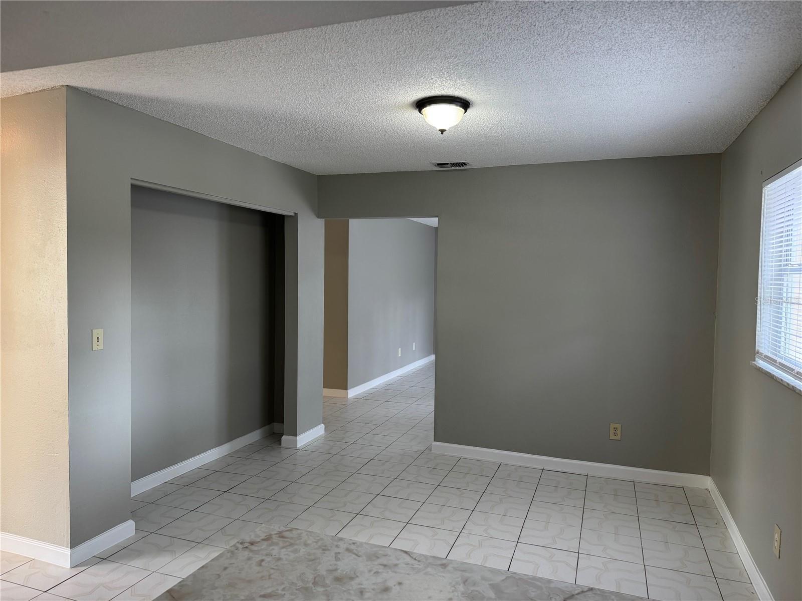 Image 4 of 14 For 4617 Frisco Circle