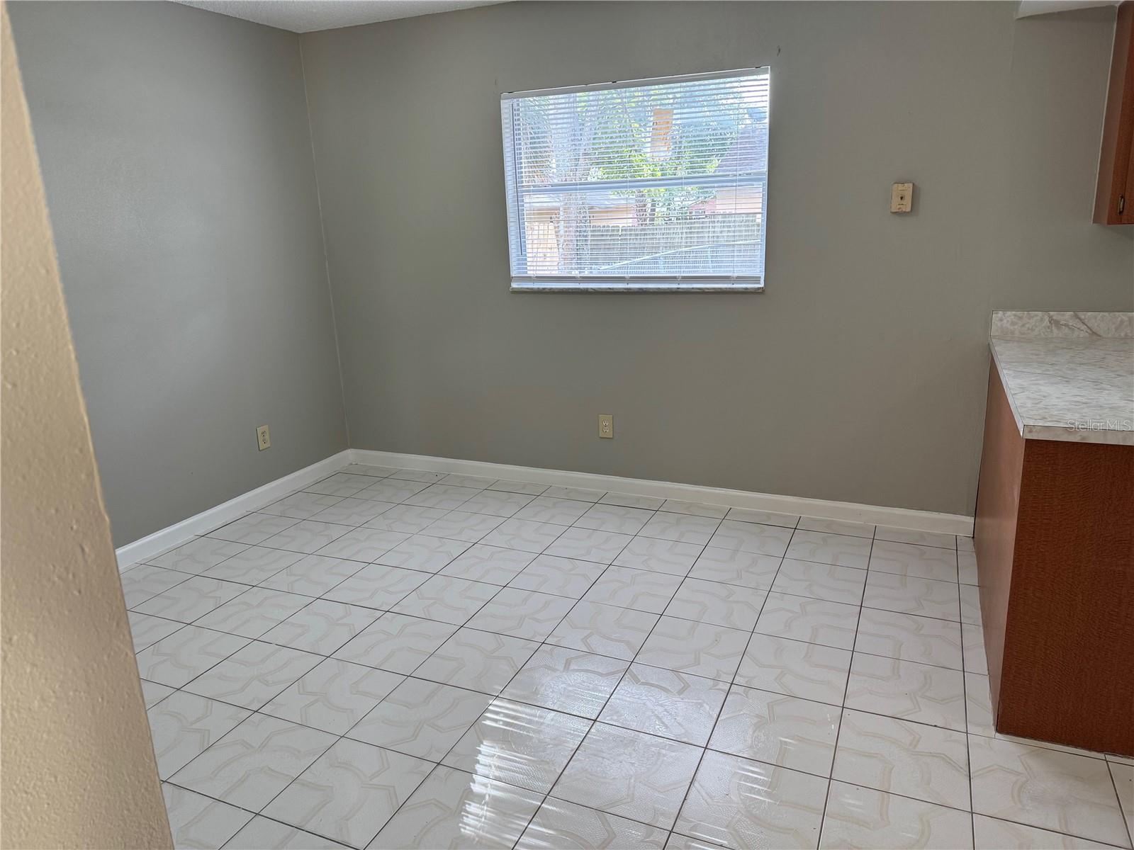 Image 5 of 14 For 4617 Frisco Circle