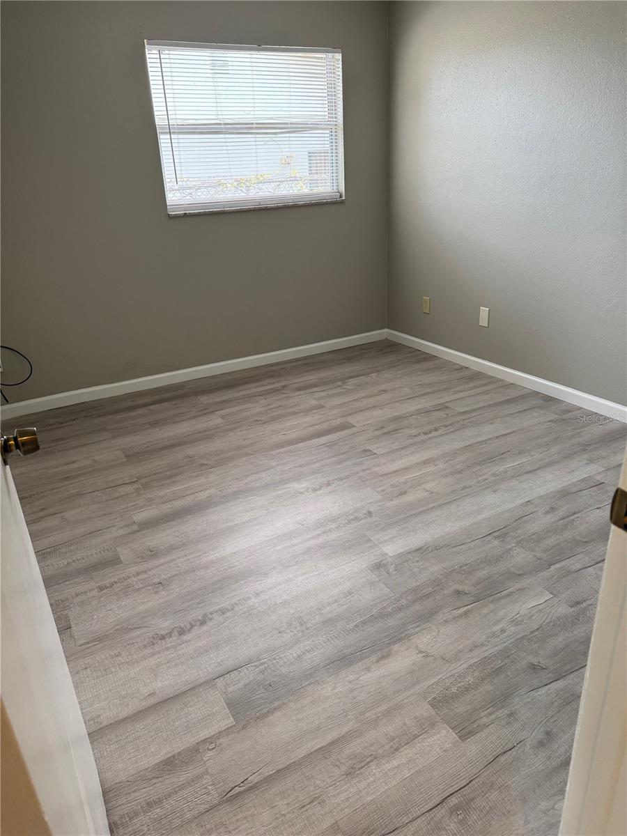 Image 9 of 14 For 4617 Frisco Circle