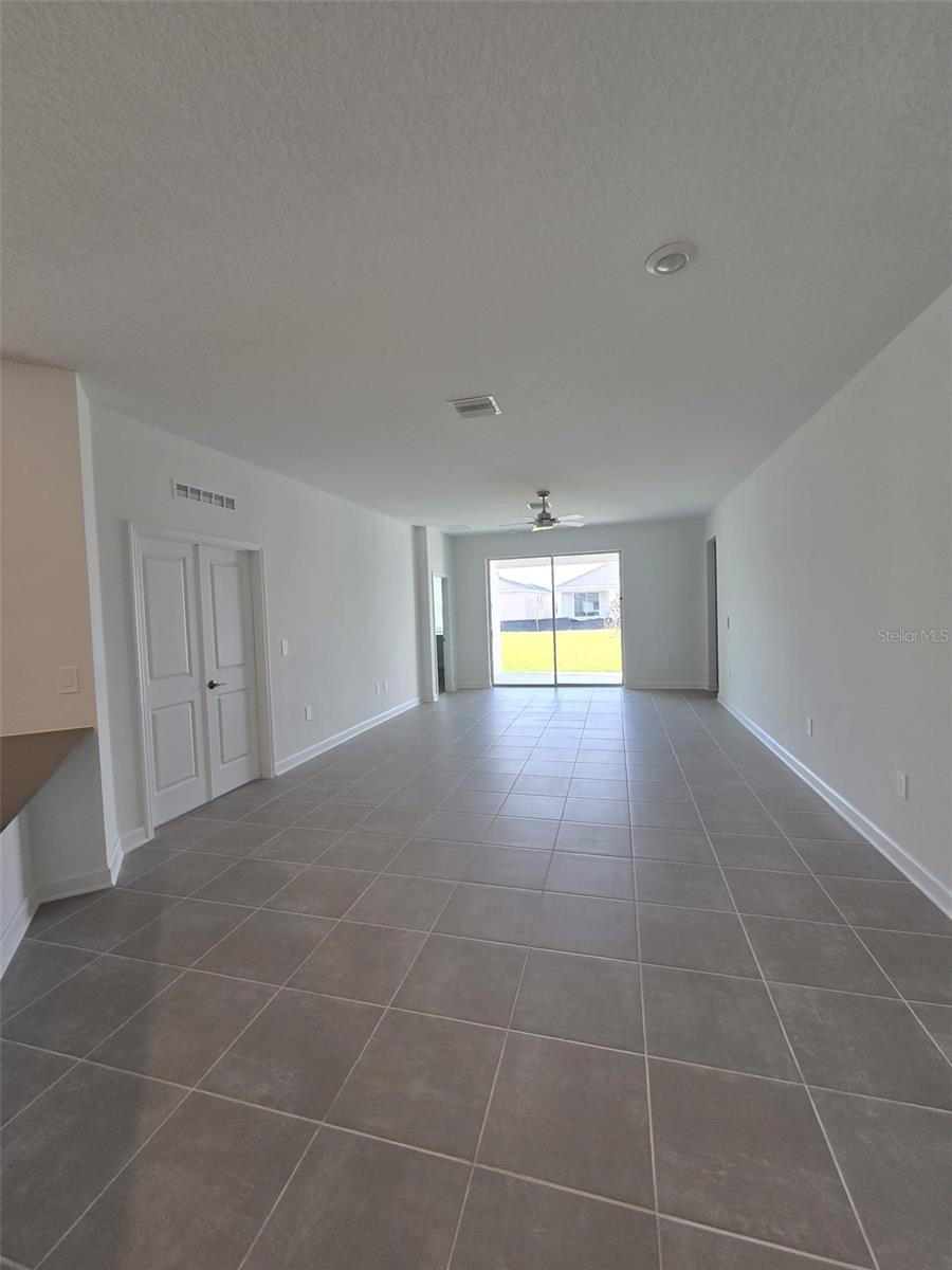 Image 6 of 31 For 1904 Flourish Avenue