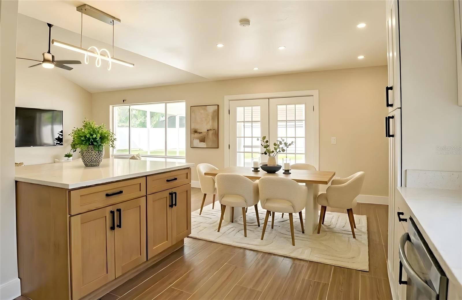 Image 10 of 41 For 11420 Taurus Court