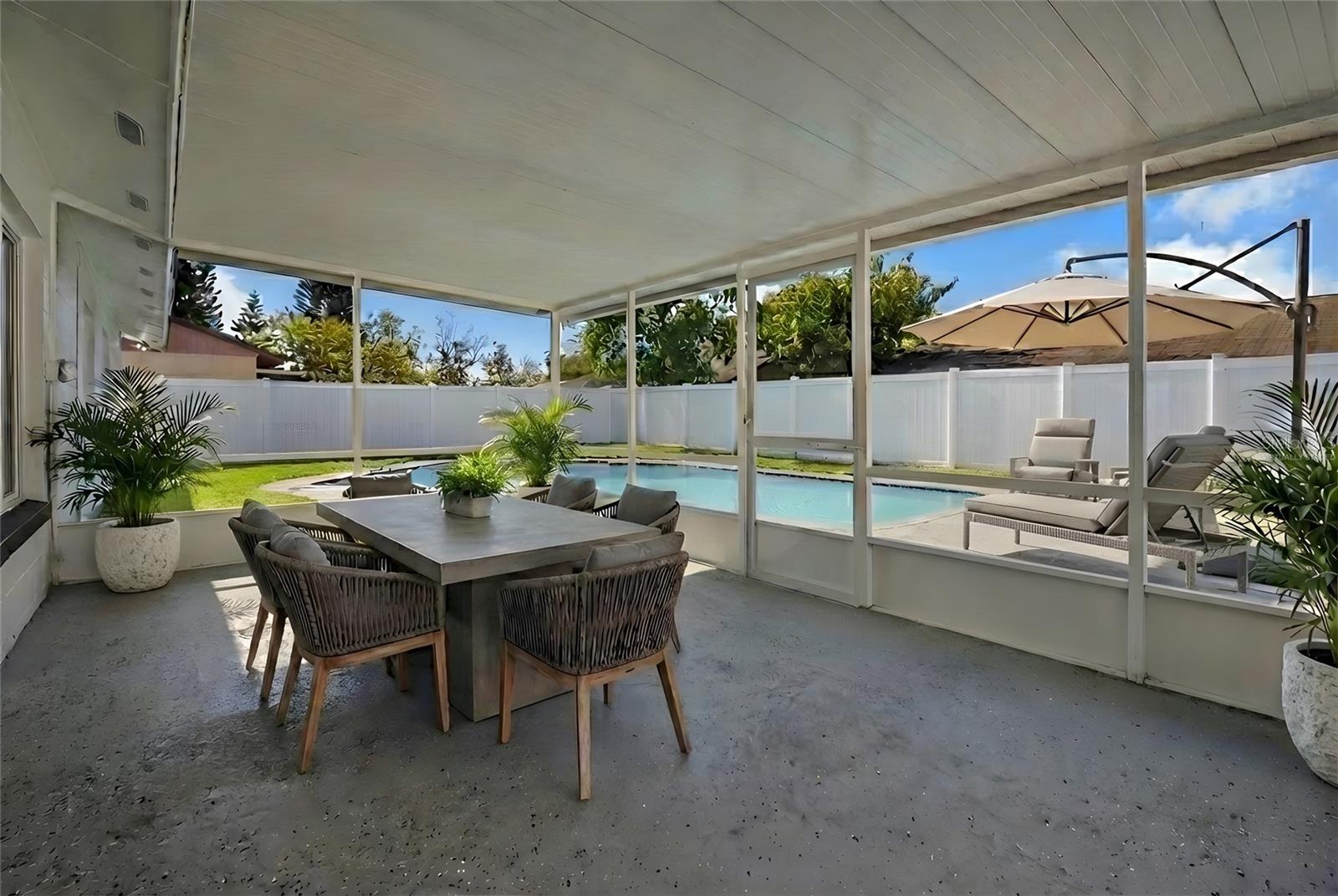 Image 30 of 41 For 11420 Taurus Court