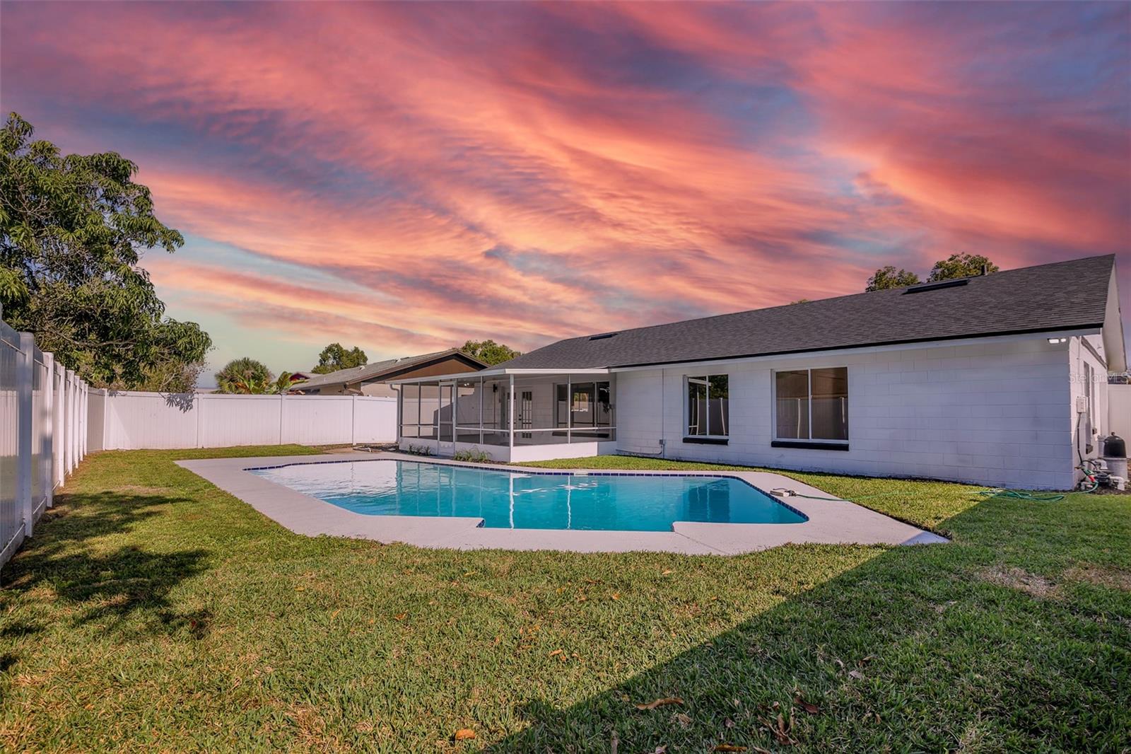 Image 34 of 41 For 11420 Taurus Court