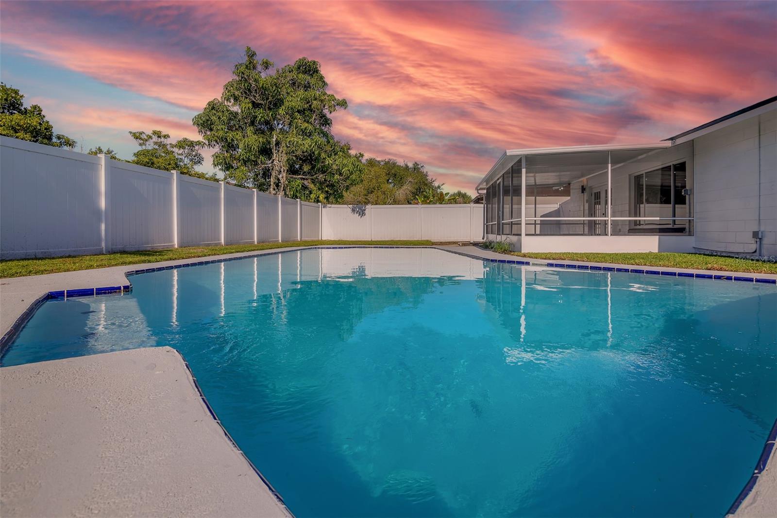 Image 36 of 41 For 11420 Taurus Court