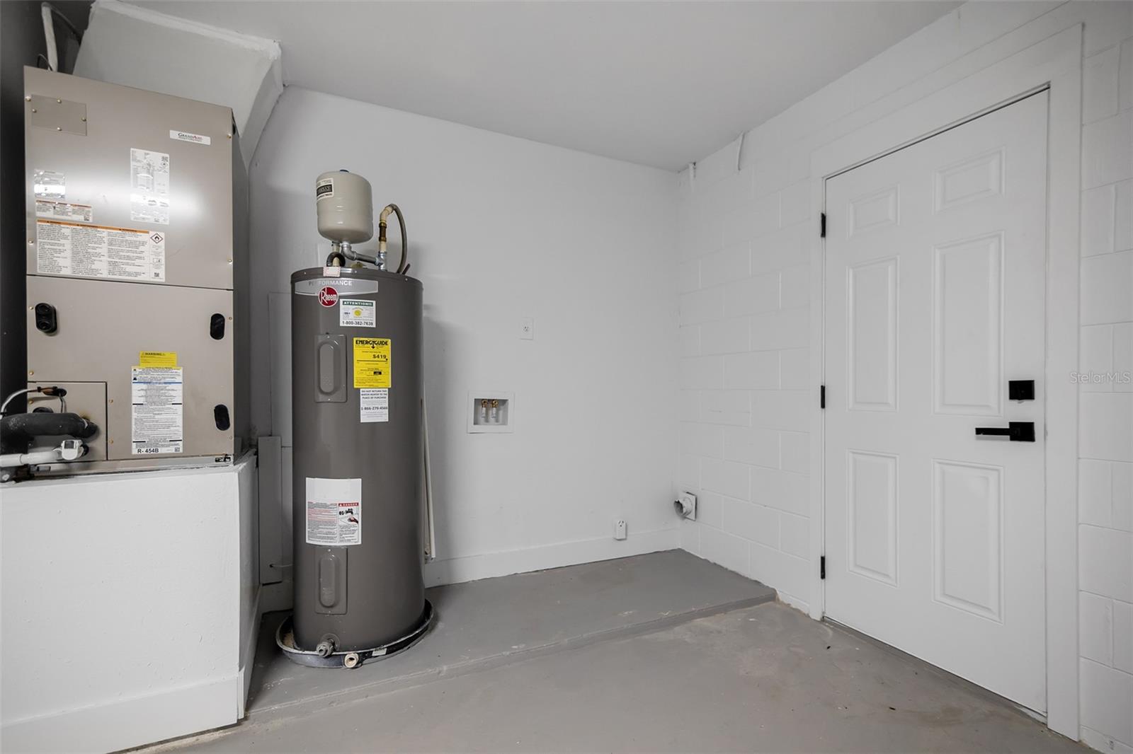 Image 40 of 41 For 11420 Taurus Court