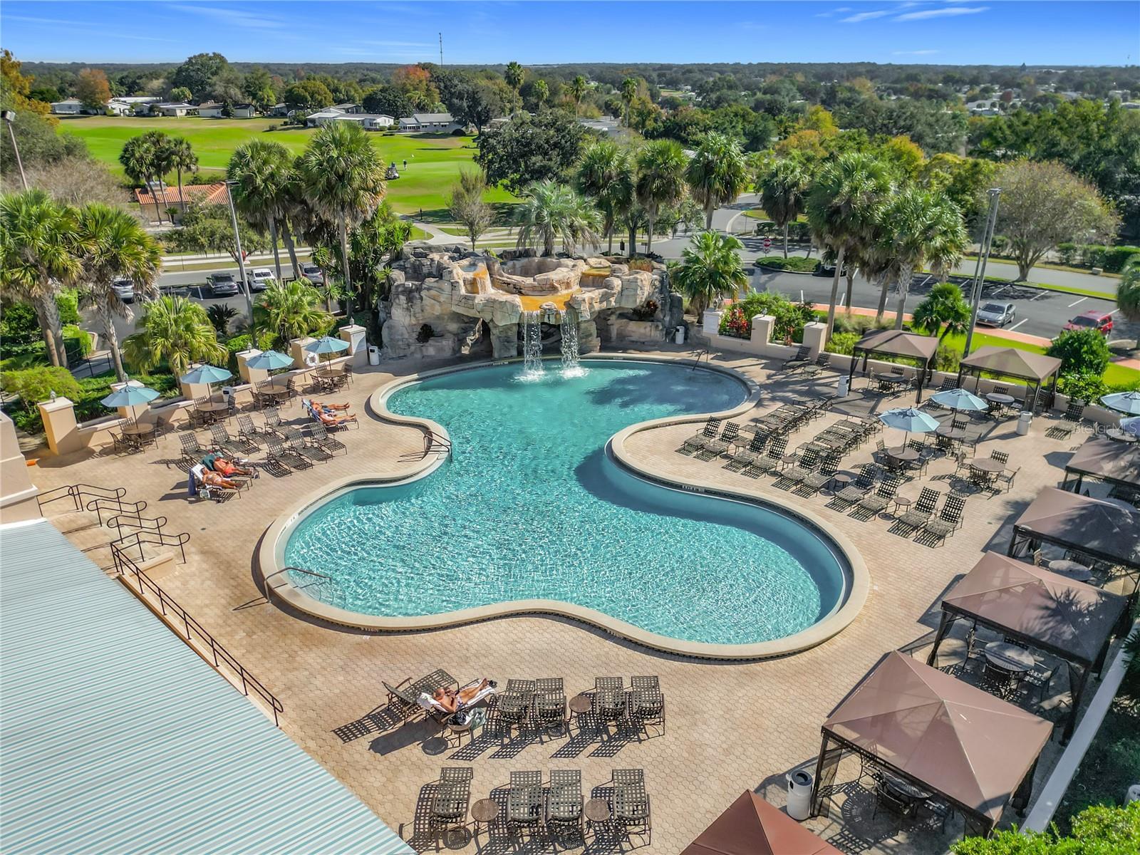 Image 24 of 34 For 805 Camelia Court