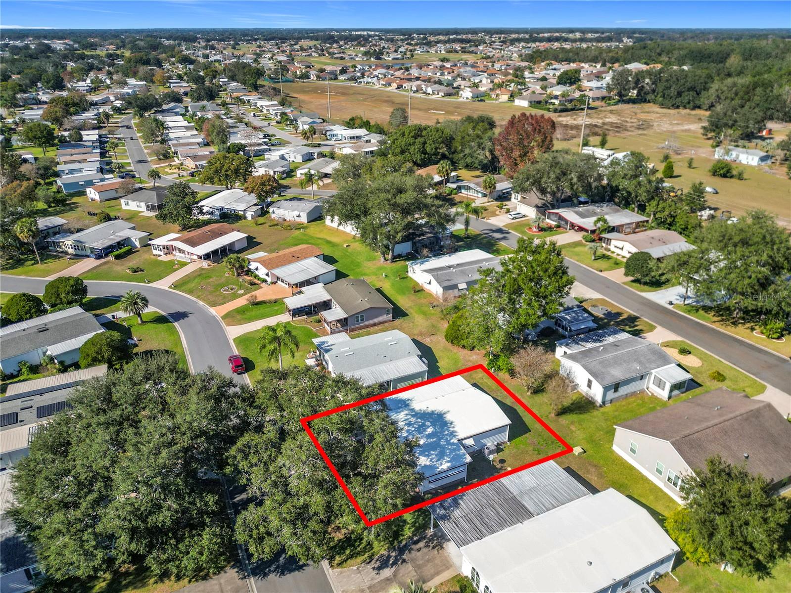 Image 29 of 34 For 805 Camelia Court