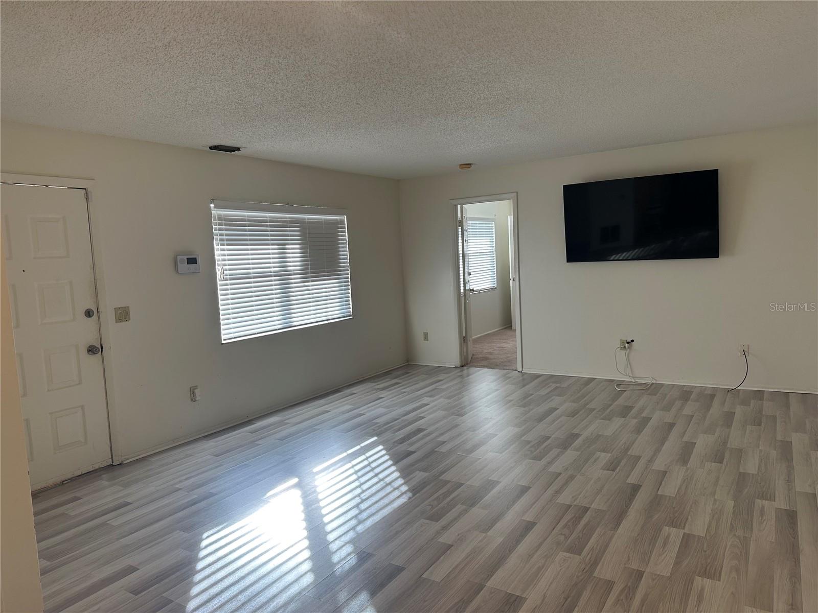 Image 14 of 29 For 22 Windtree Lane 203