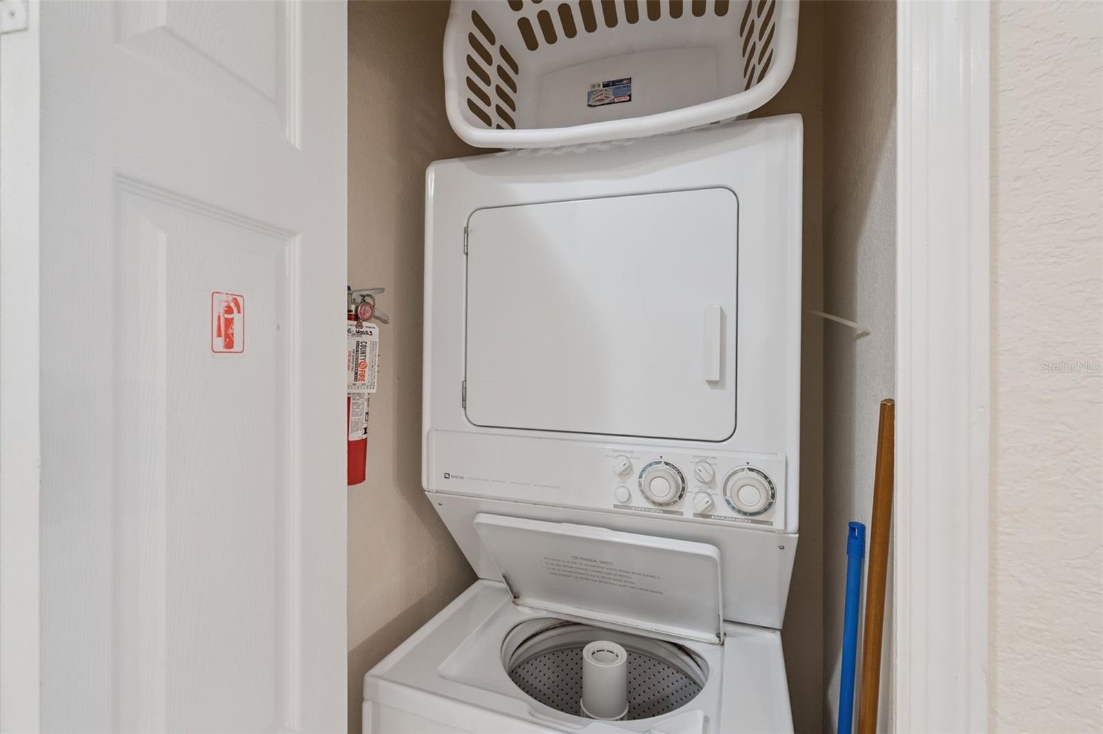 Image 17 of 66 For 1103 Gran Bahama Boulevard