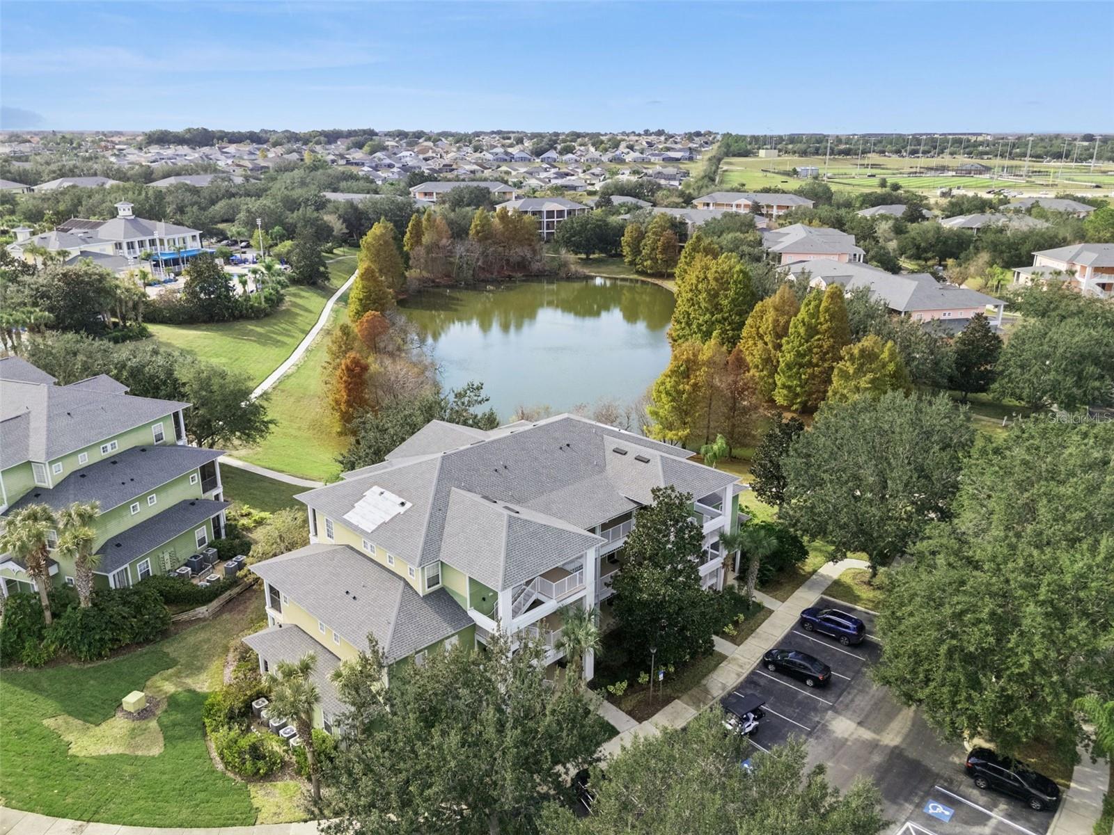 Image 26 of 66 For 1103 Gran Bahama Boulevard