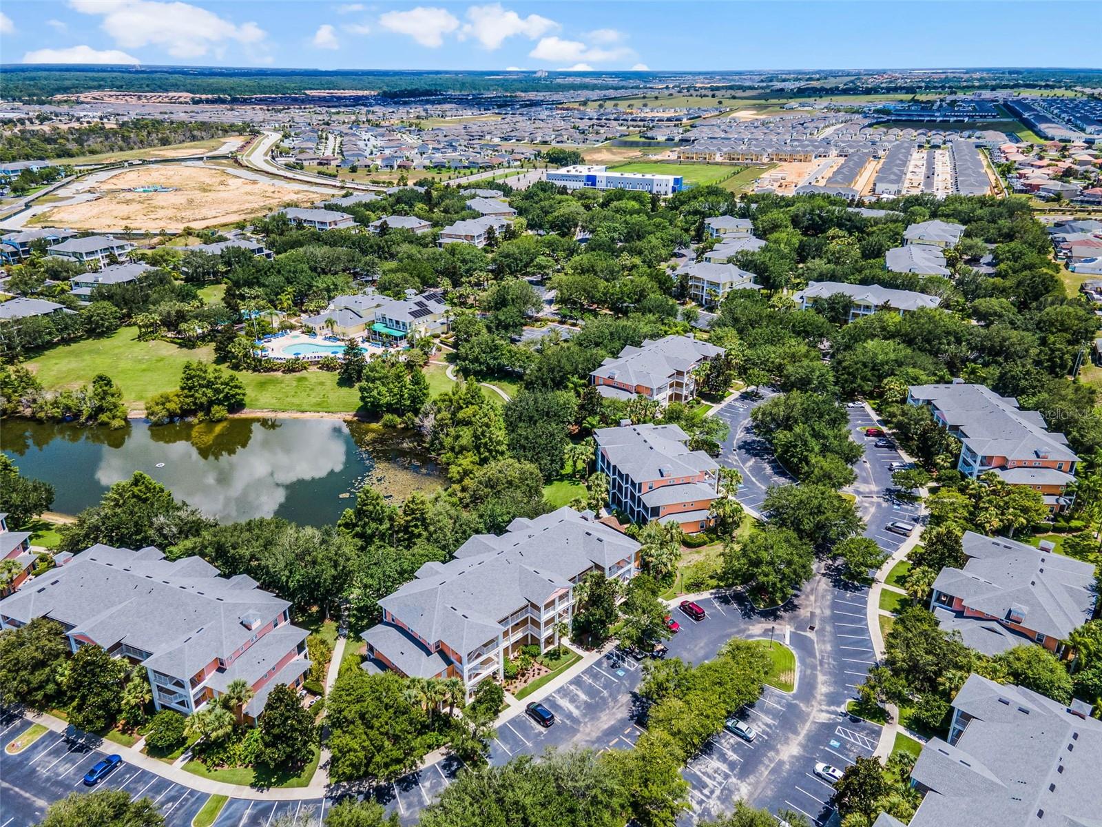 Image 52 of 66 For 1103 Gran Bahama Boulevard