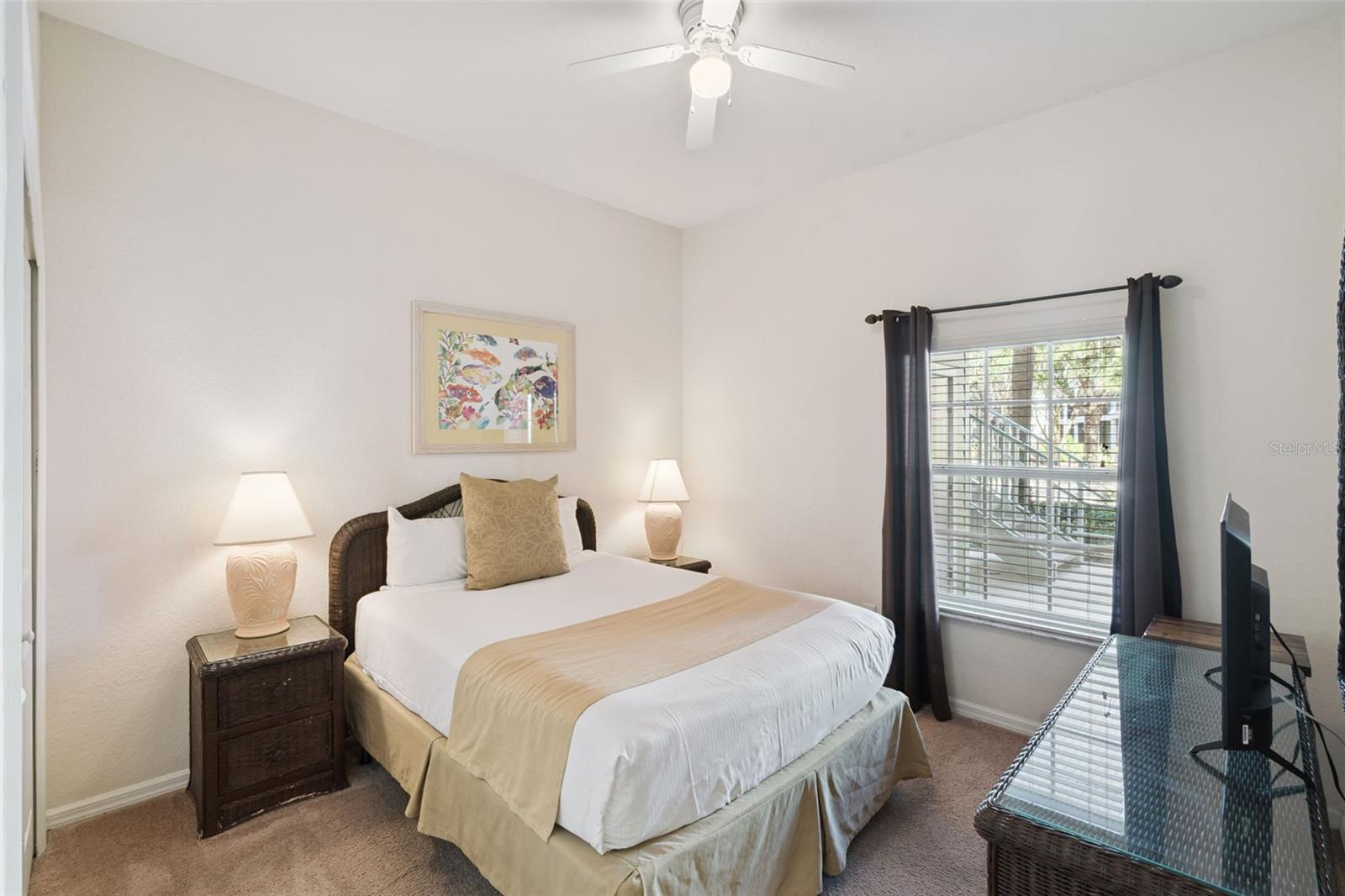 Image 9 of 66 For 1103 Gran Bahama Boulevard