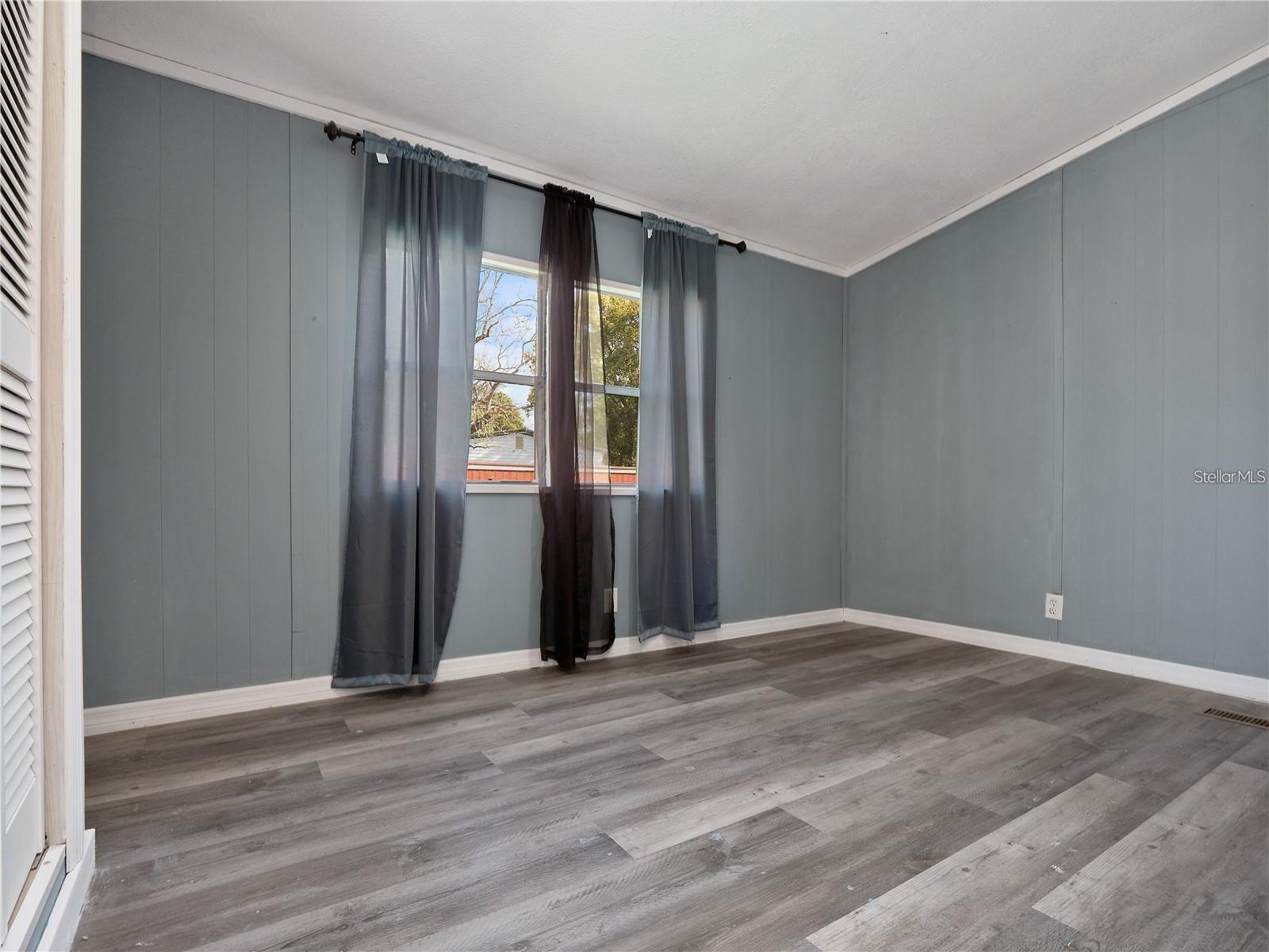 Image 11 of 24 For 6820 Pompeii Road