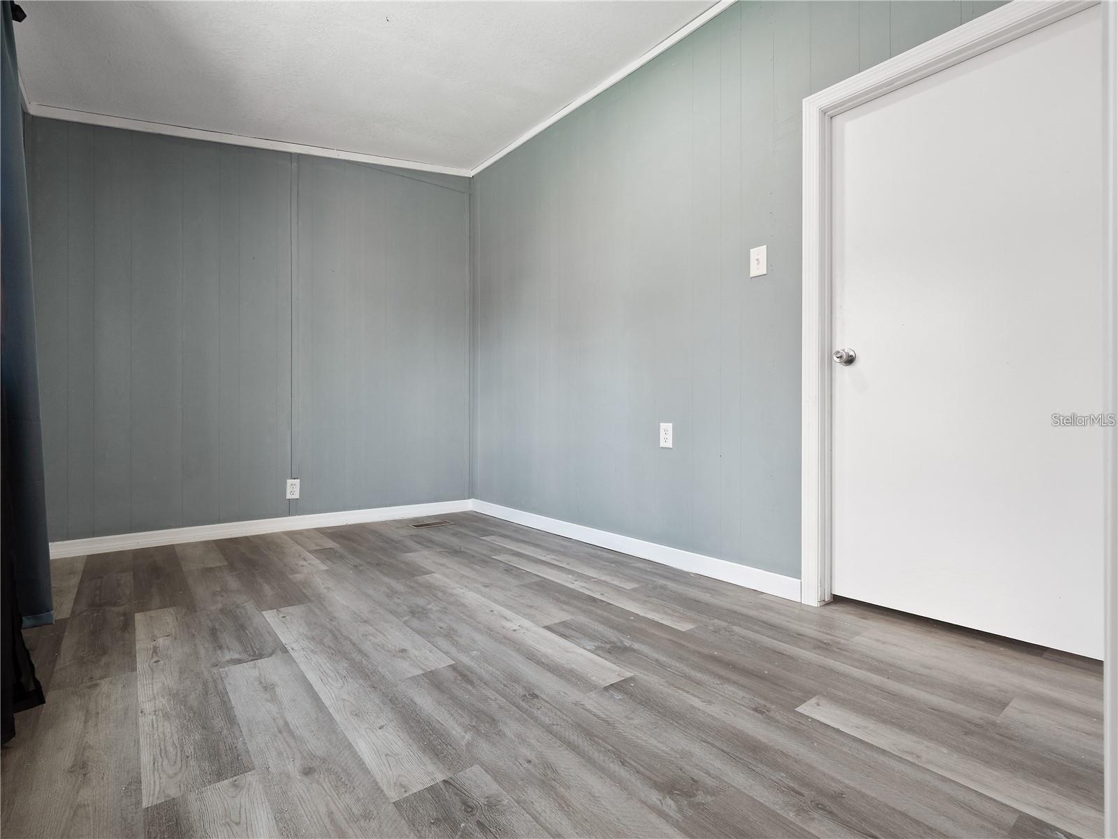 Image 12 of 24 For 6820 Pompeii Road