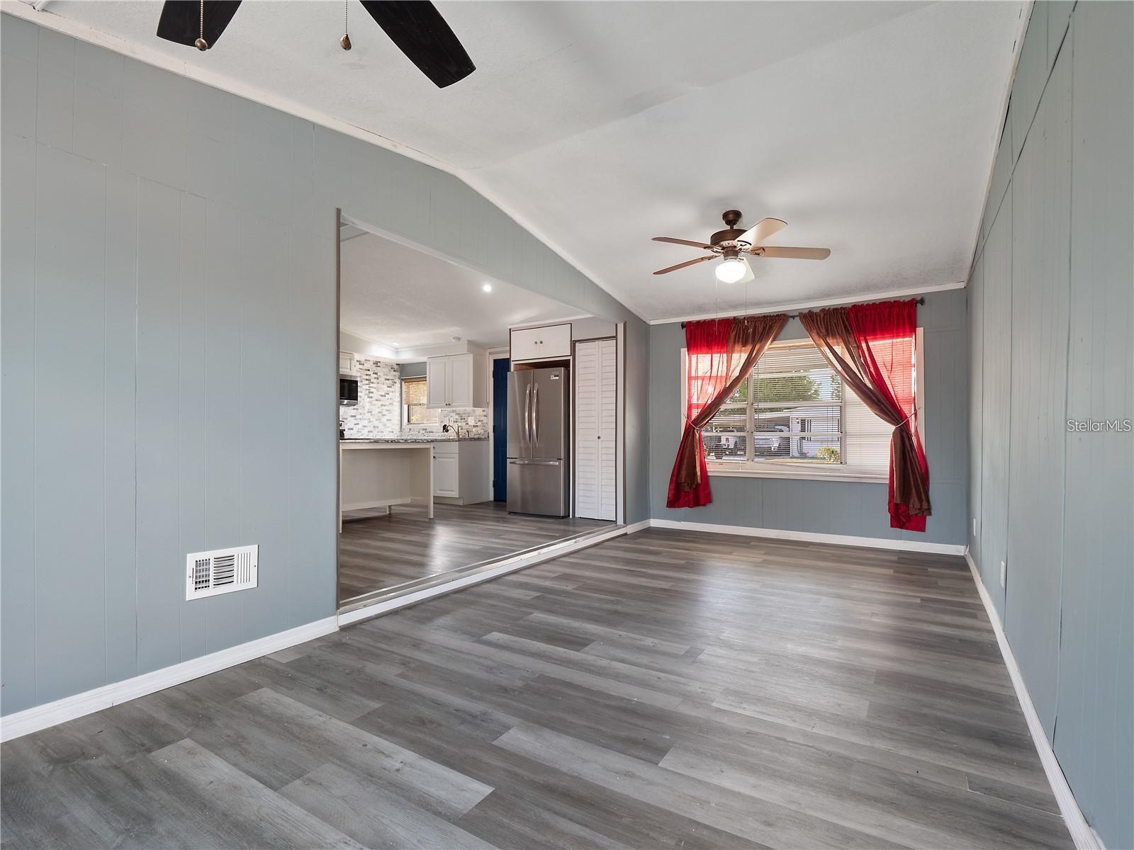 Image 17 of 24 For 6820 Pompeii Road