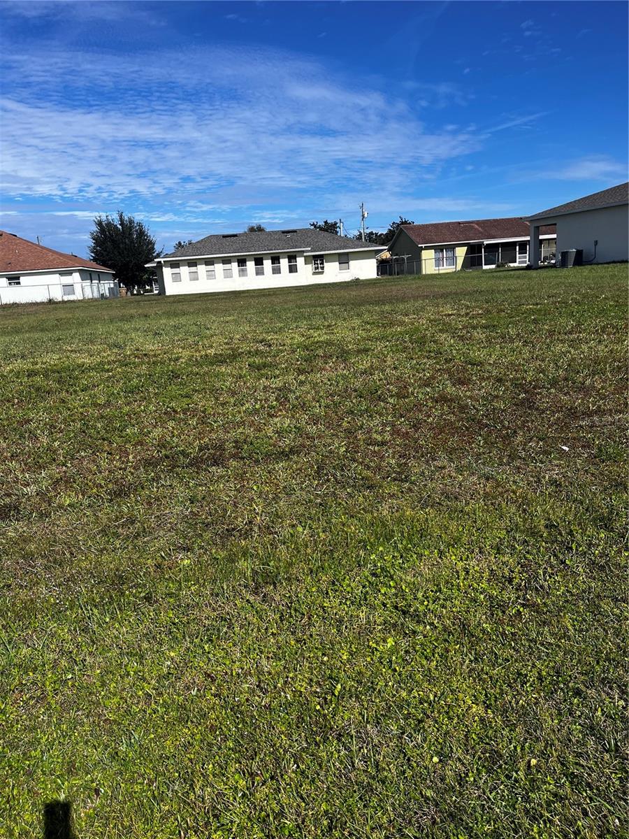 Image 3 of 5 For 725 Leonardo Court