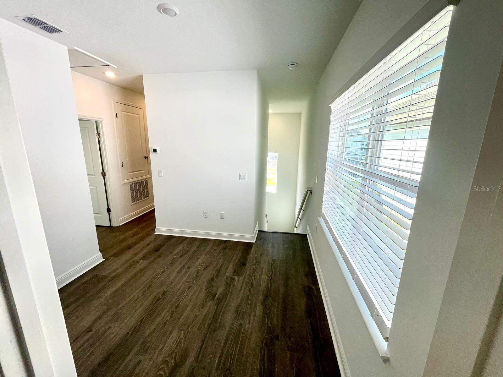 Image 14 of 21 For 3082 Voyager Avenue