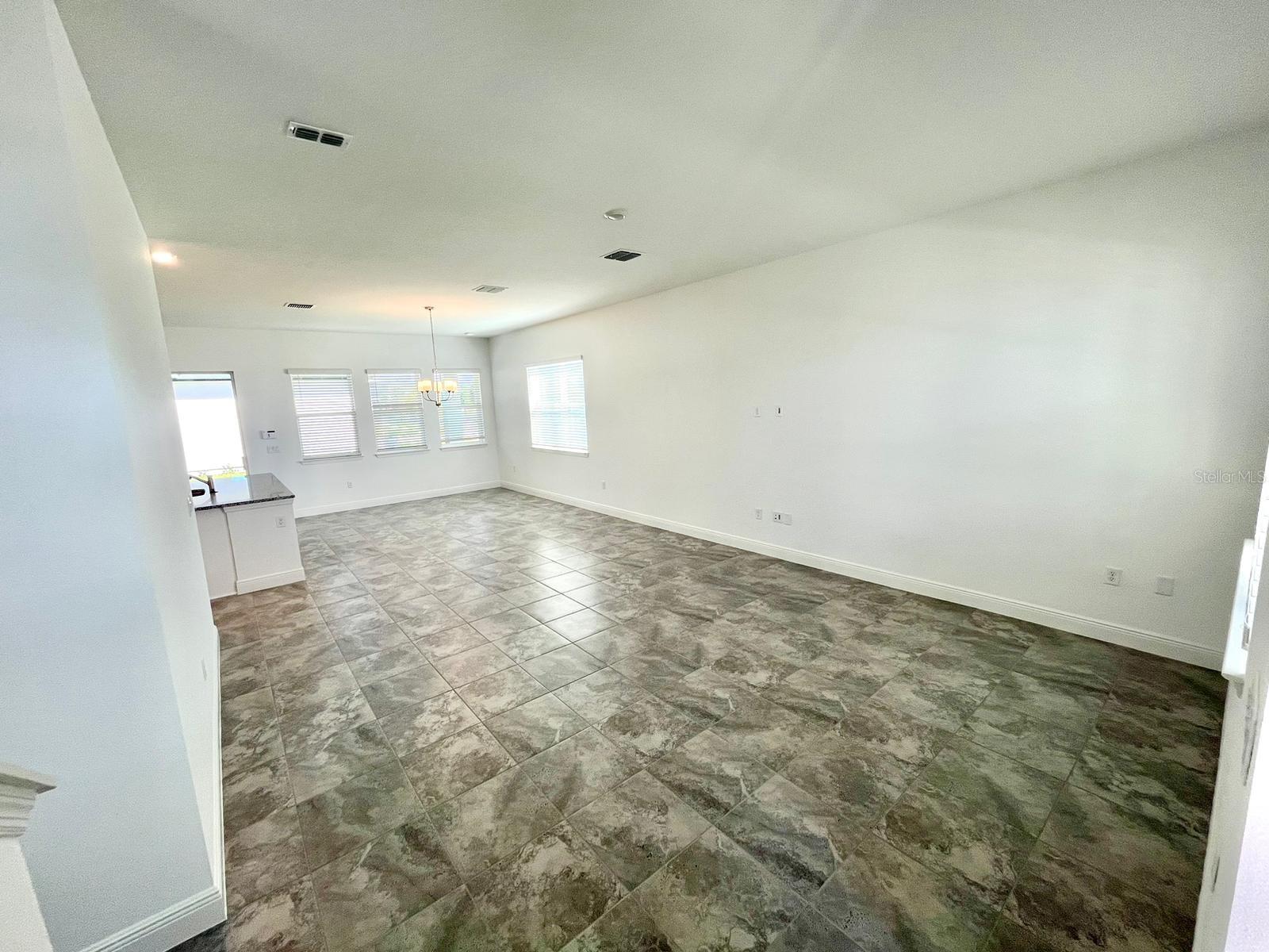 Image 8 of 21 For 3082 Voyager Avenue