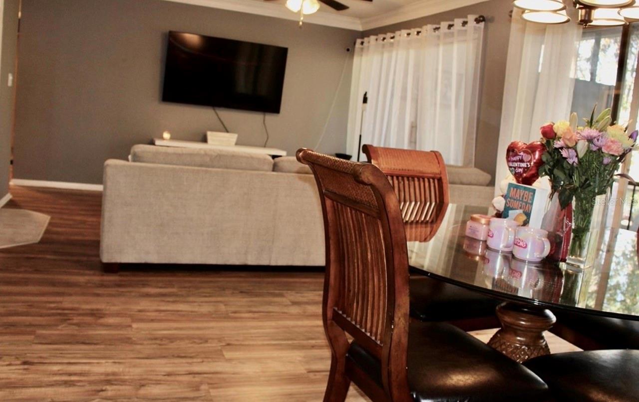 Image 6 of 17 For 429 Sheoah Boulevard 8