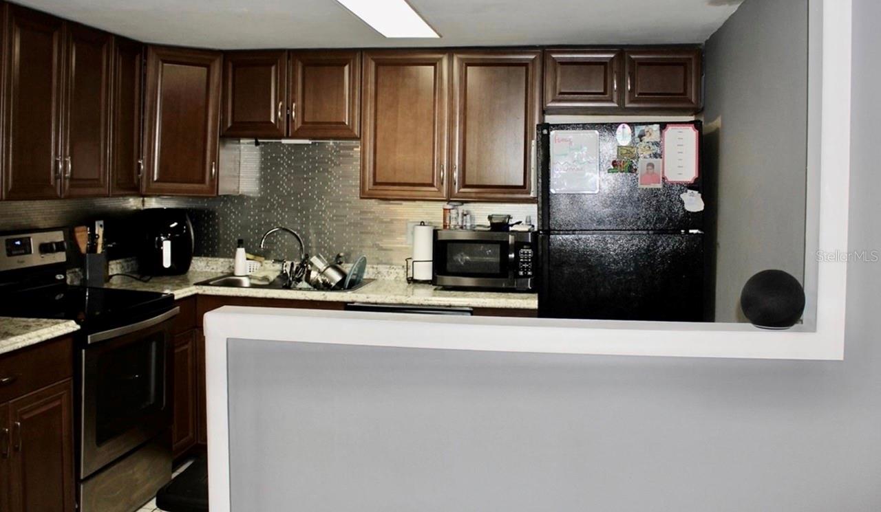 Image 7 of 17 For 429 Sheoah Boulevard 8