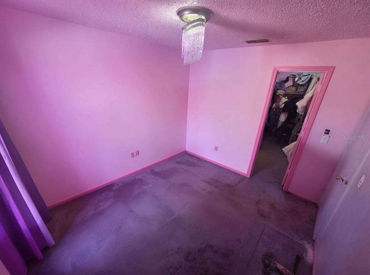 Image 11 of 24 For 299 Indian Point Circle