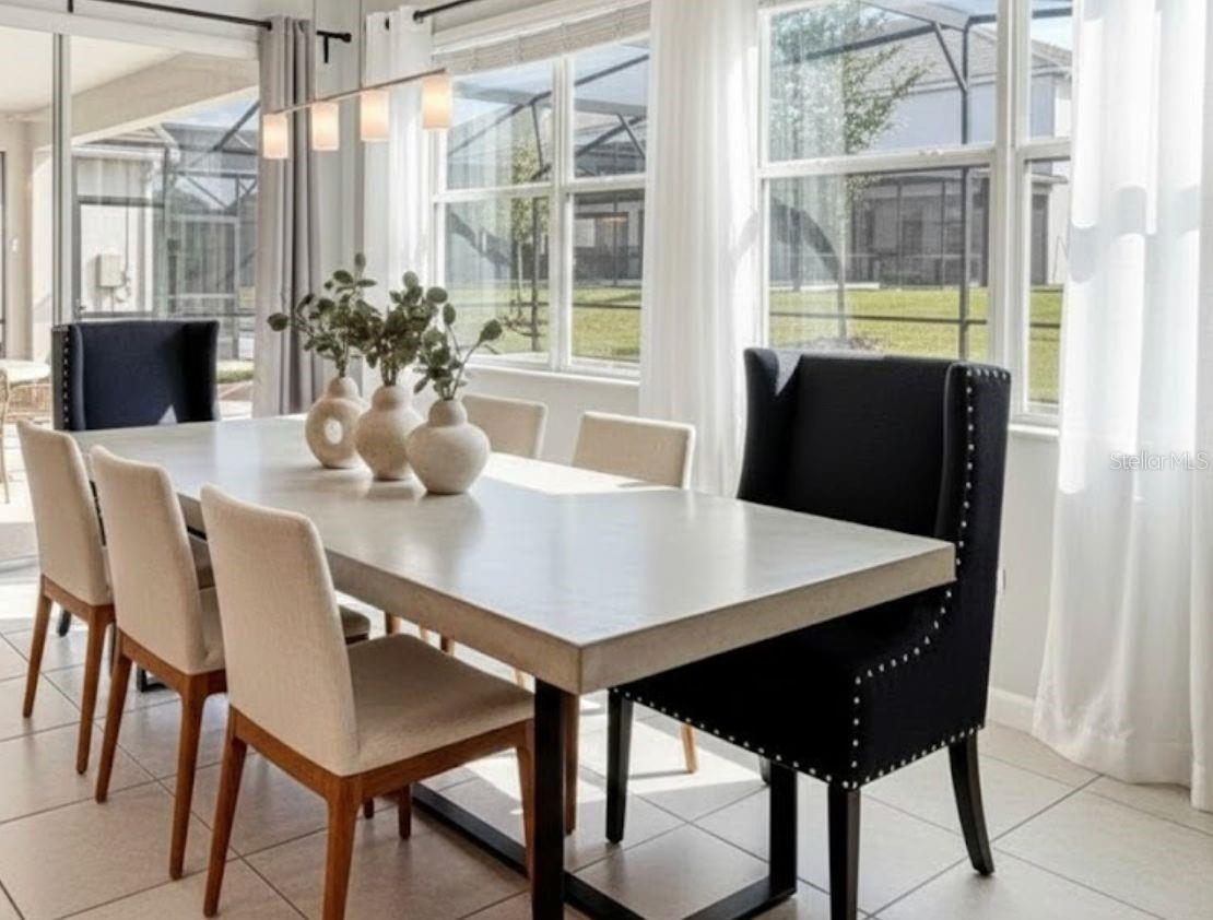 Image 7 of 9 For 2682 Calistoga Avenue