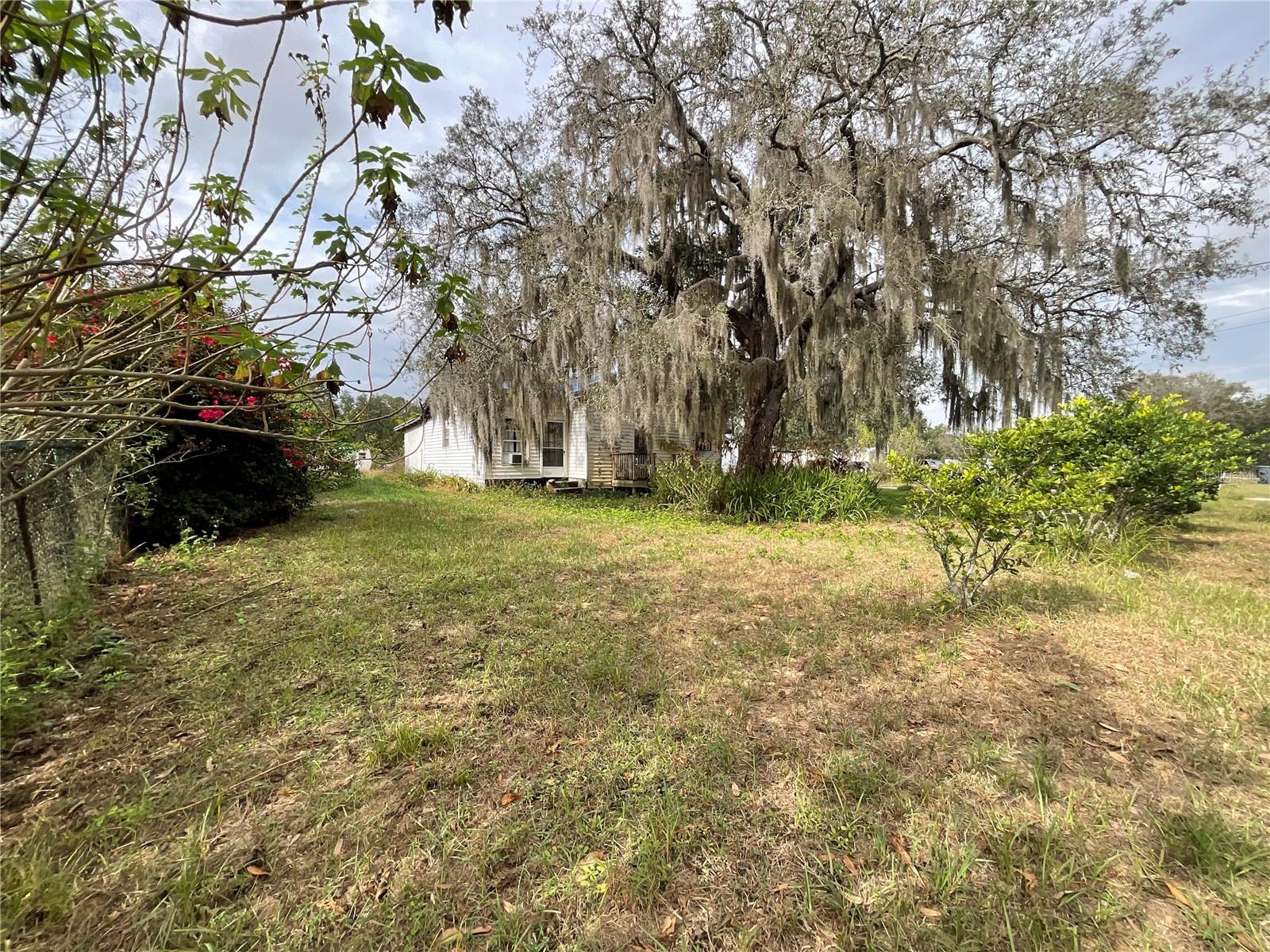 Image 3 of 29 For 1701 Sanford Street