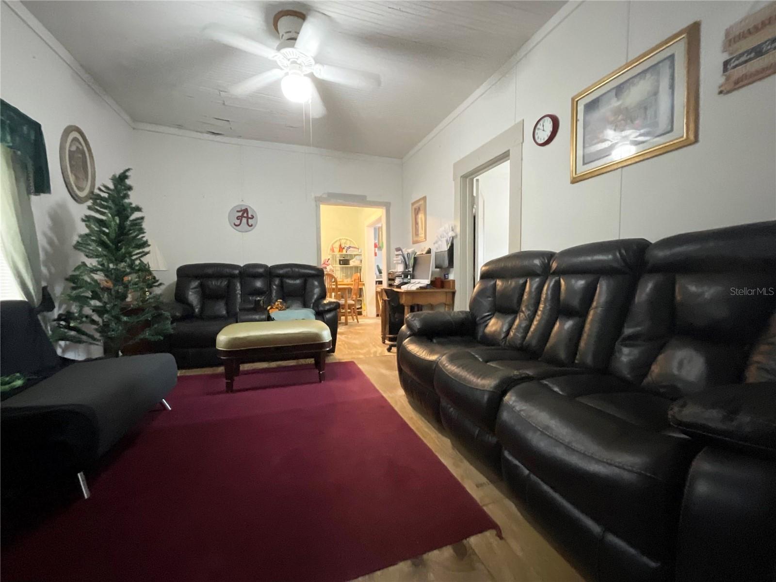 Image 7 of 29 For 1701 Sanford Street