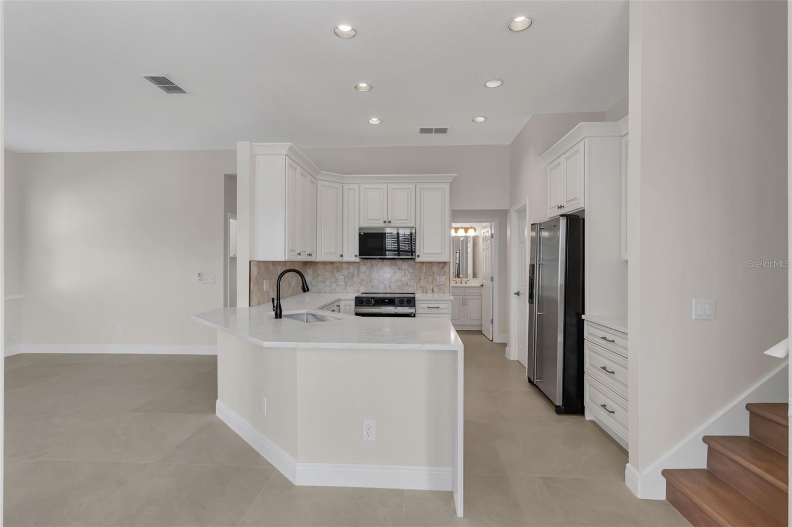 Image 18 of 62 For 2626 Raccoon Run Lane