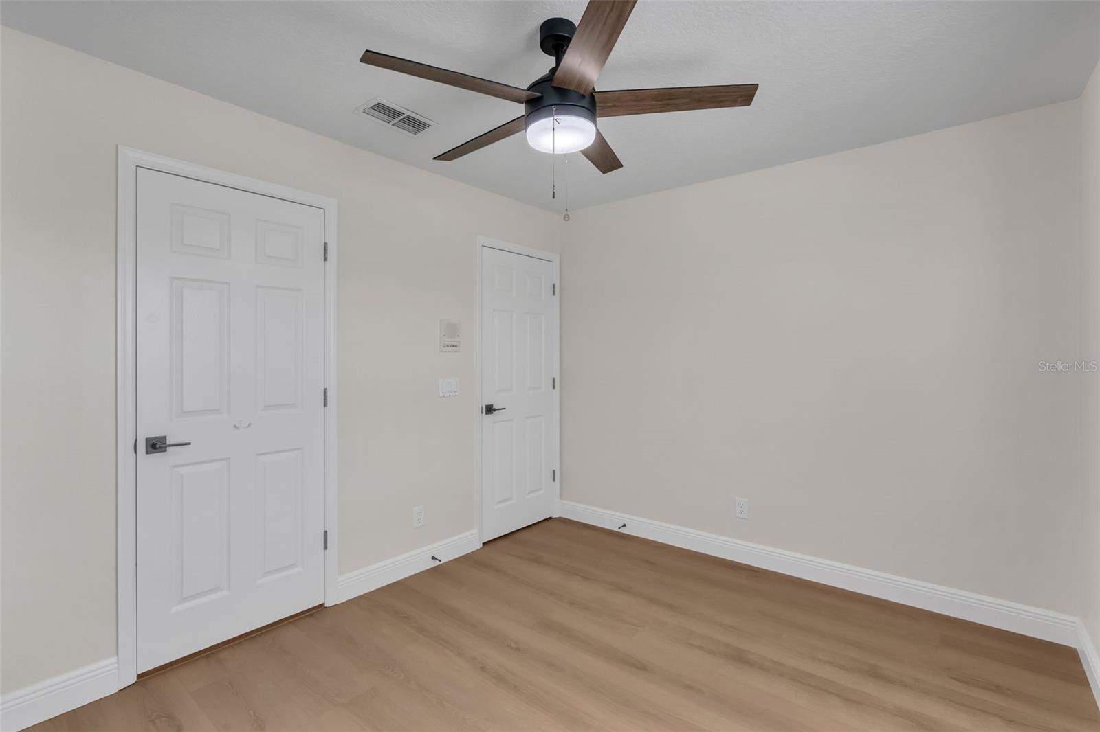 Image 33 of 62 For 2626 Raccoon Run Lane