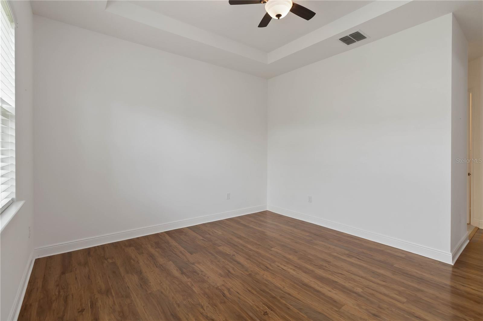 Image 29 of 43 For 2476 Datura Loop