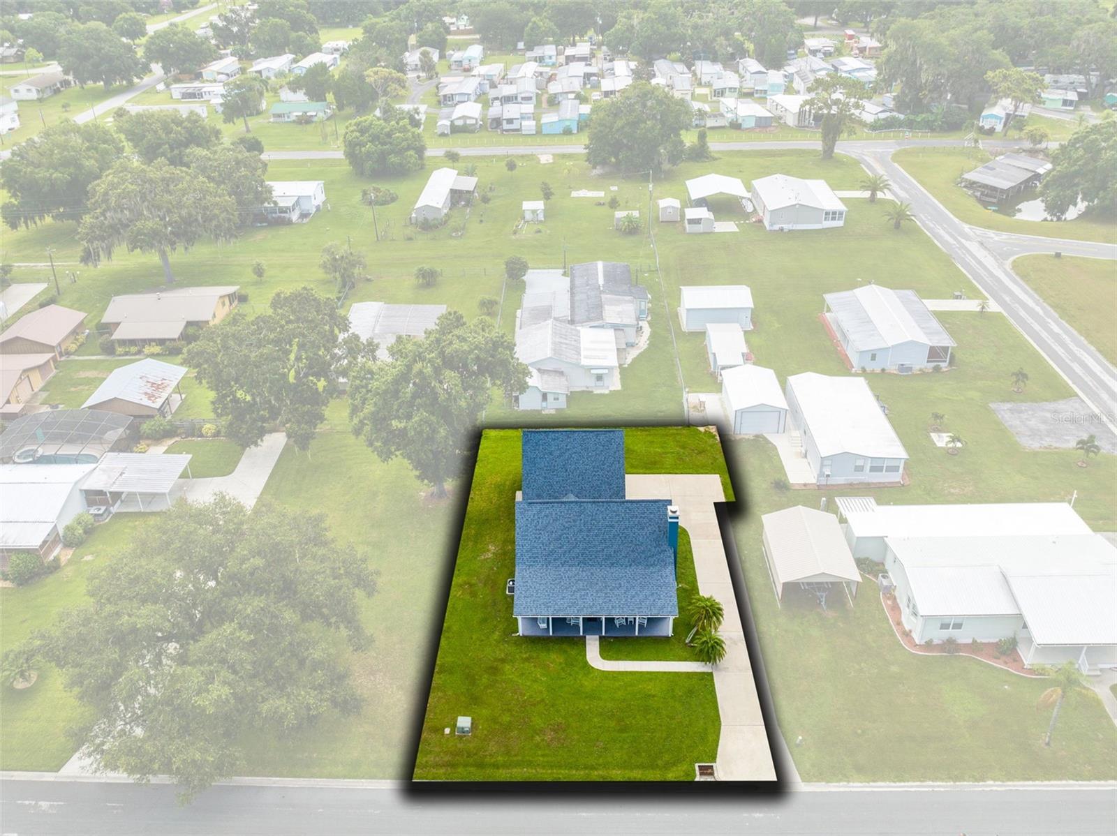 Image 31 of 41 For 435 Lantern Drive