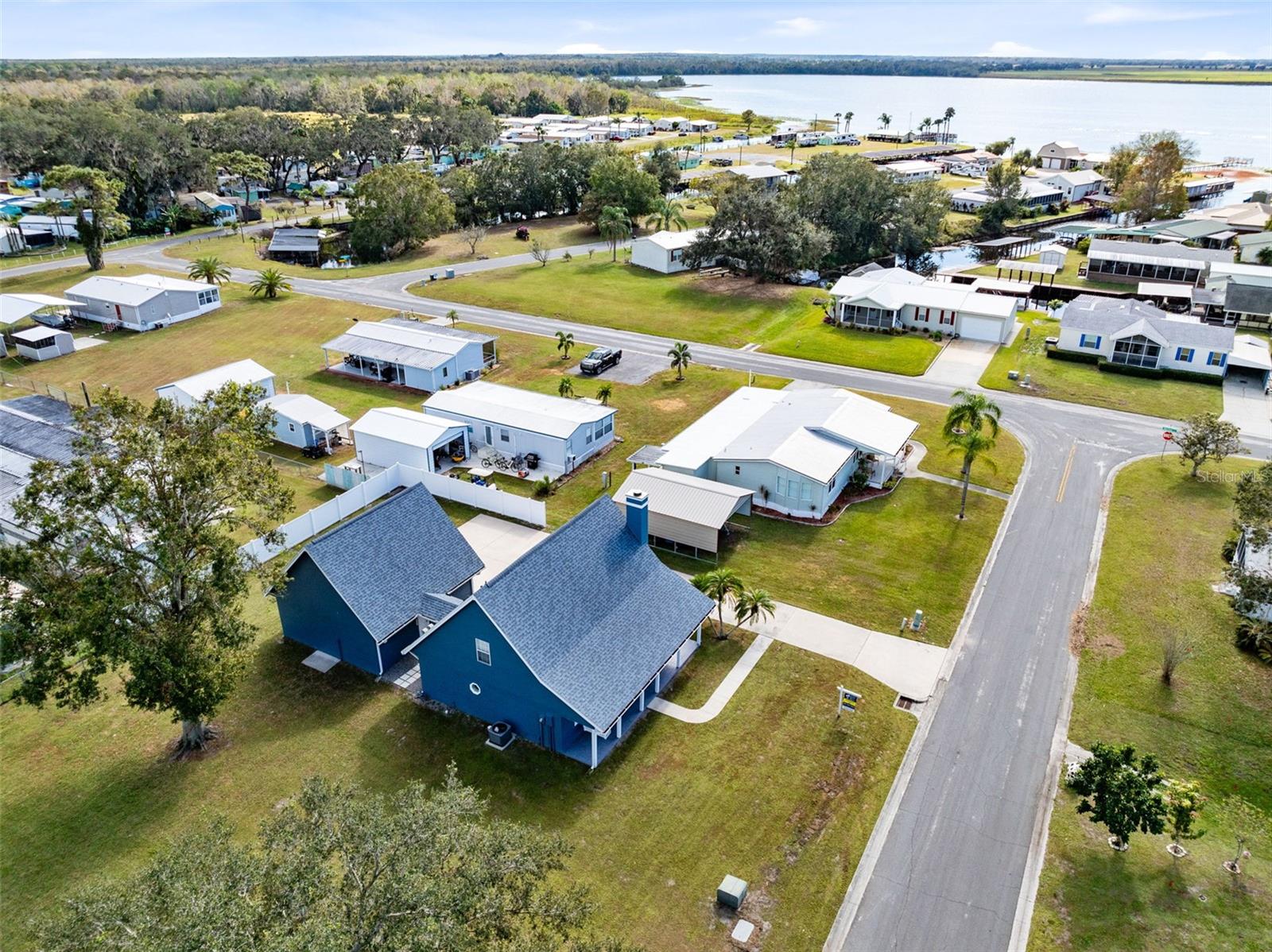 Image 33 of 41 For 435 Lantern Drive