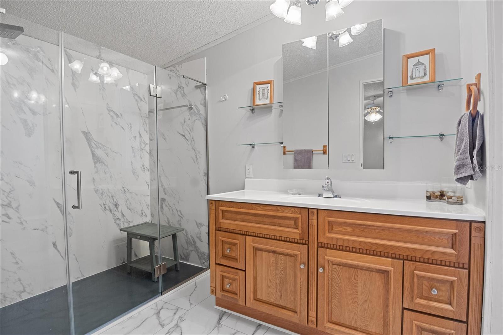 Image 19 of 43 For 6302 Treasure Valley Loop